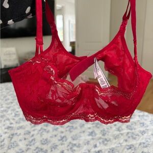 Victoria's Secret Vibrant Red Lace Bra